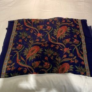 Blue floral patterned wool scarf